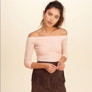 RESERVED EUC Off The Shoulder Tee